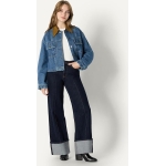 Amazon Essentials Women's Oversized-Fit Cropped Denim Jacket with Contrast Corduroy Collar